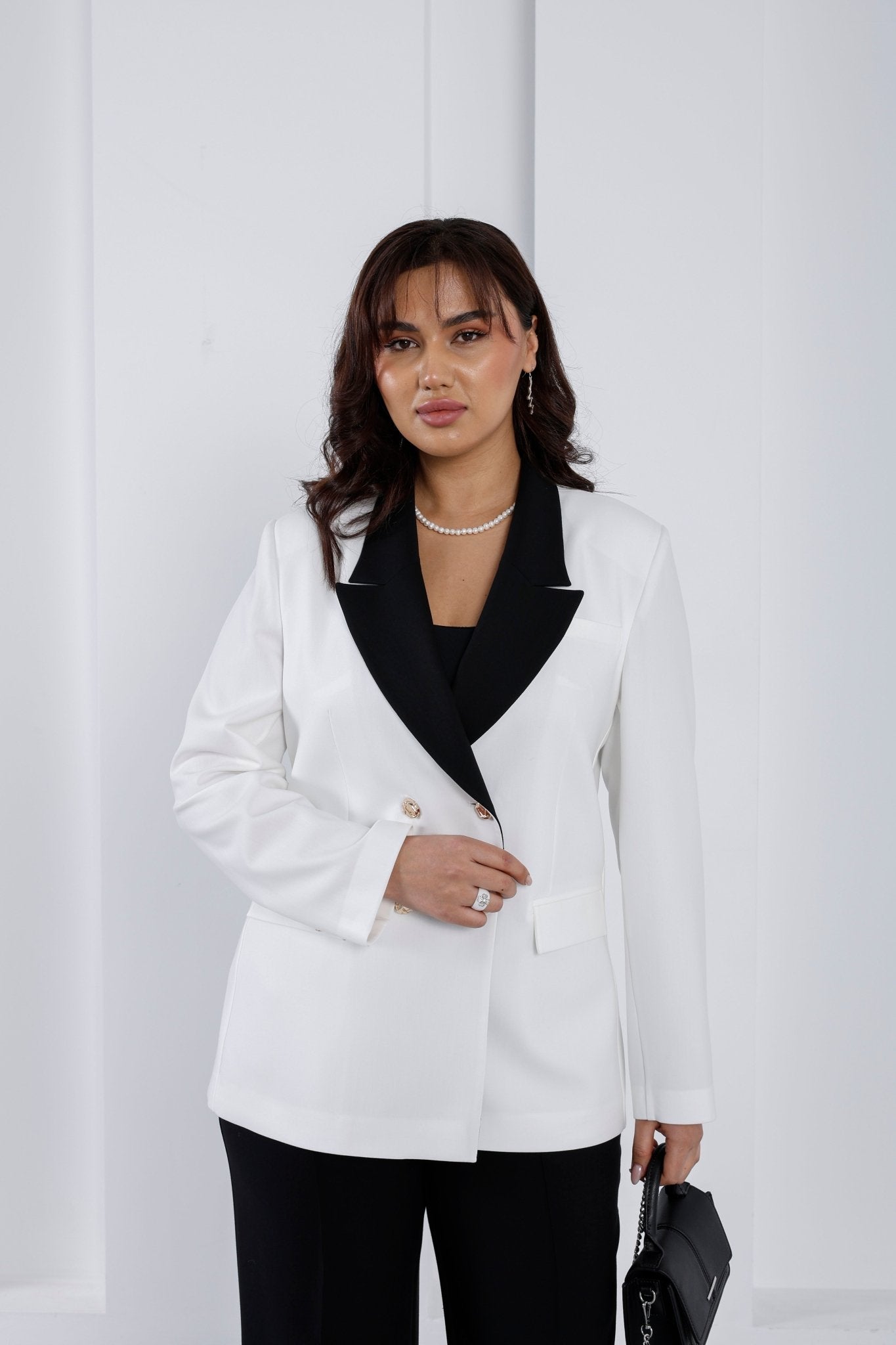 Wholesale Women’s Contrast Notch Lapel Tailored Suit Set Wide Leg Pants - Elitline - Elitlineglobal