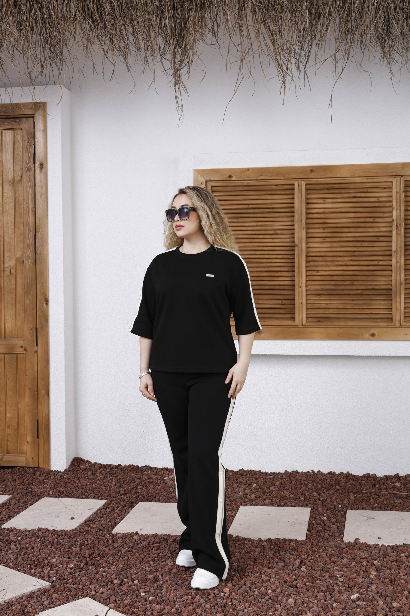 Wholesale Women's Elegant Striped Cotton Lounge Set - Elitline - Elitlineglobal