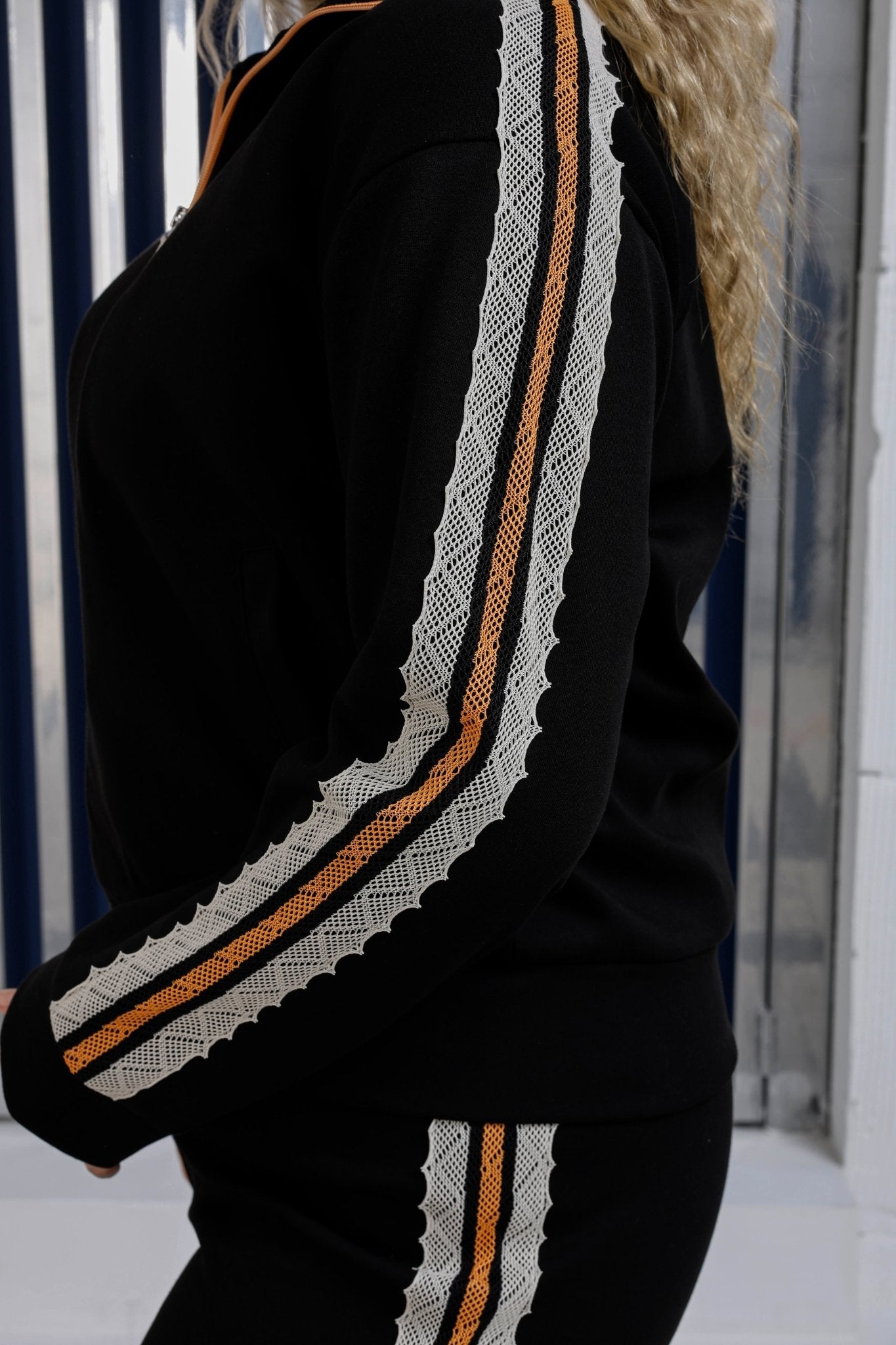 Wholesale Women's Floral Lace Striped Cotton Tracksuit Set - Elitline - Elitlineglobal